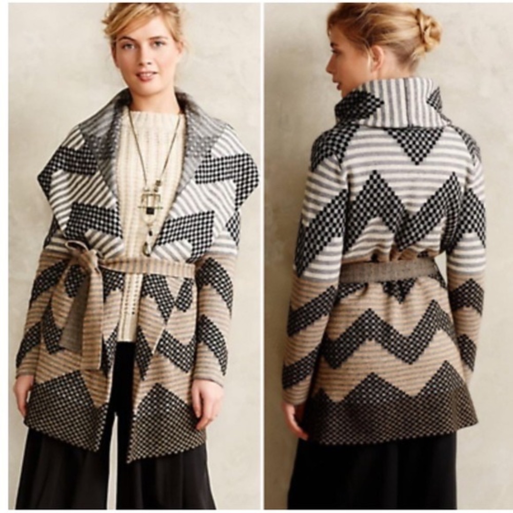 Anthropologie Field Flower Striped Chevron Sweatercoat in Grey Motif - XS